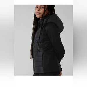 Athleta Girl seasons of change hybrid Zip-Up puffer Jacket xxl 16